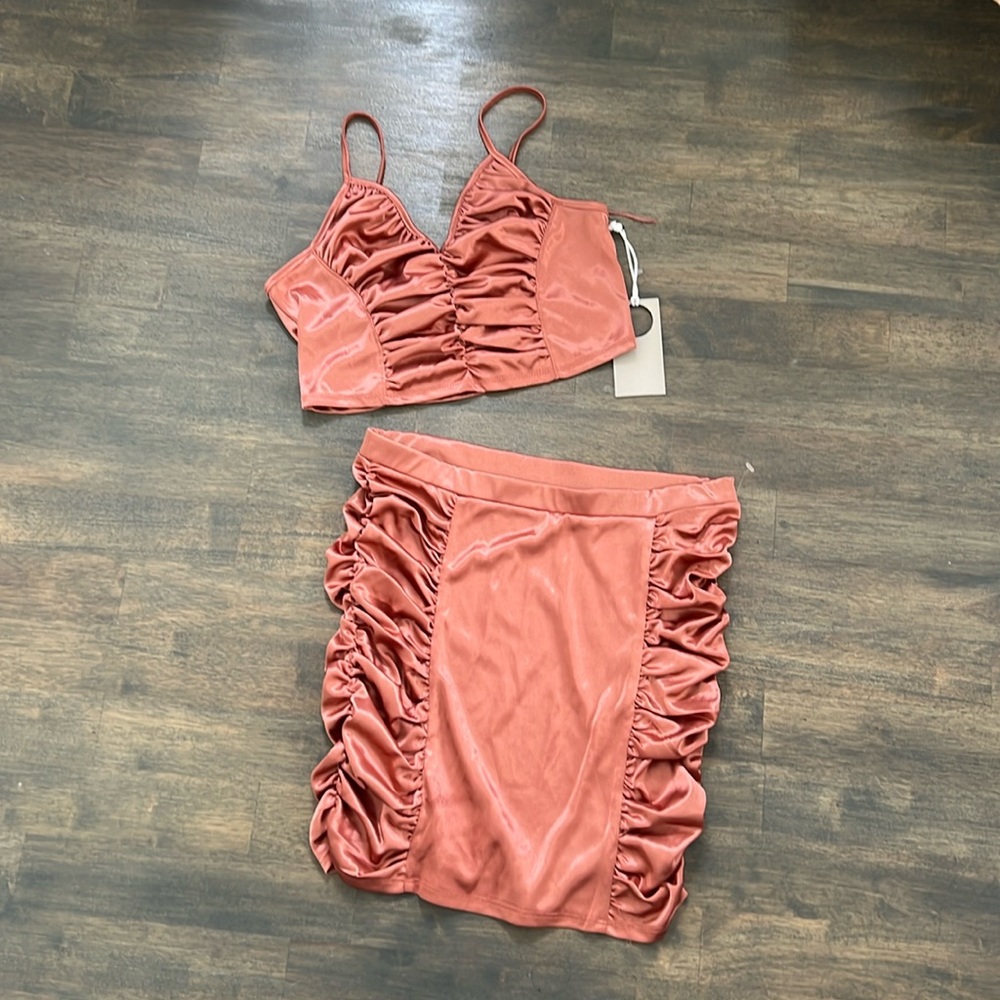 PAPERROC OUTFIT